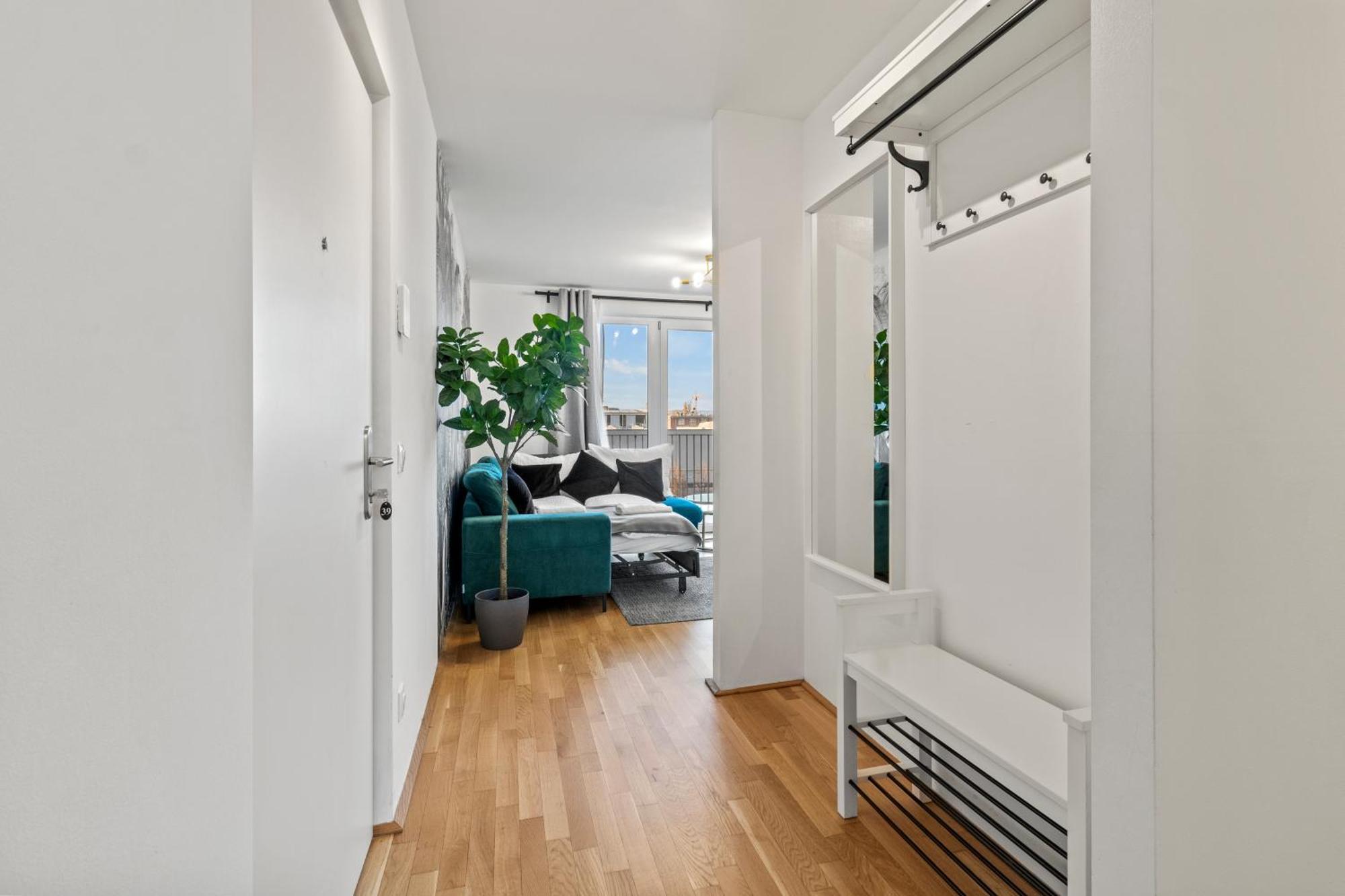 וינה Balcony Apartment I 50 M² I Near City Center מראה חיצוני תמונה