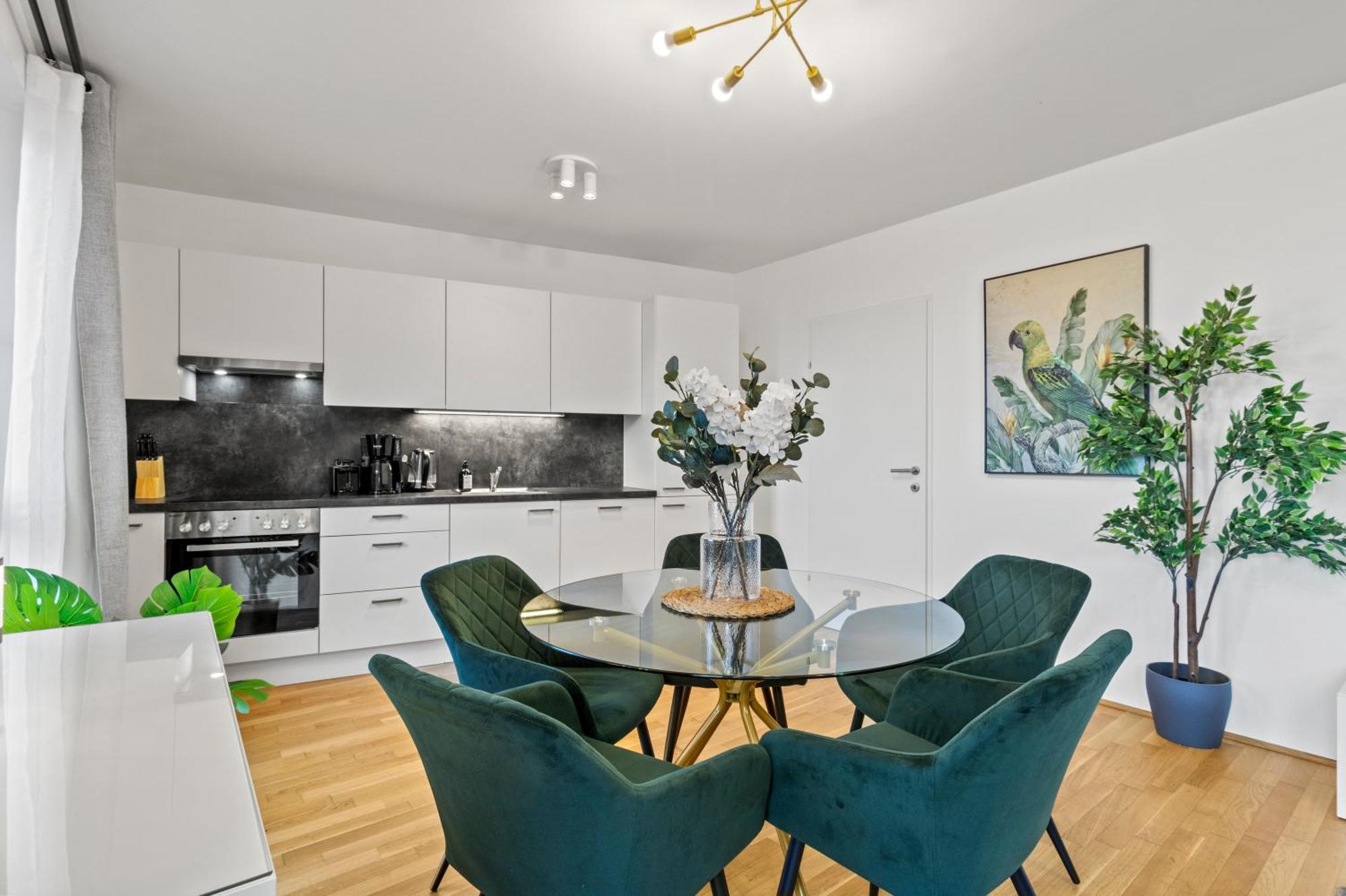 וינה Balcony Apartment I 50 M² I Near City Center מראה חיצוני תמונה