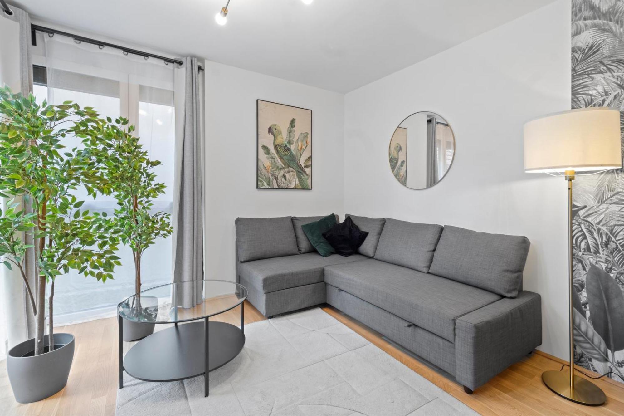 וינה Balcony Apartment I 50 M² I Near City Center מראה חיצוני תמונה